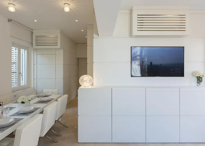 Amazing Piazza Venezia With Jacuzzi And Terrace Apartamento *