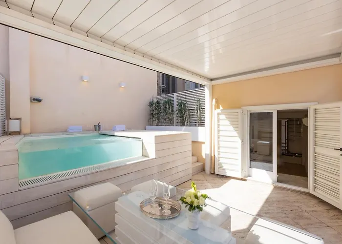 Amazing Piazza Venezia With Jacuzzi And Terrace * Roma