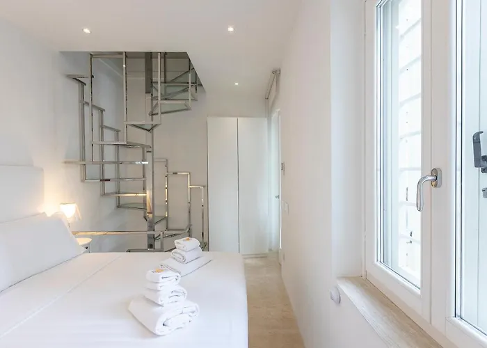 Amazing Piazza Venezia With Jacuzzi And Terrace Apartamento