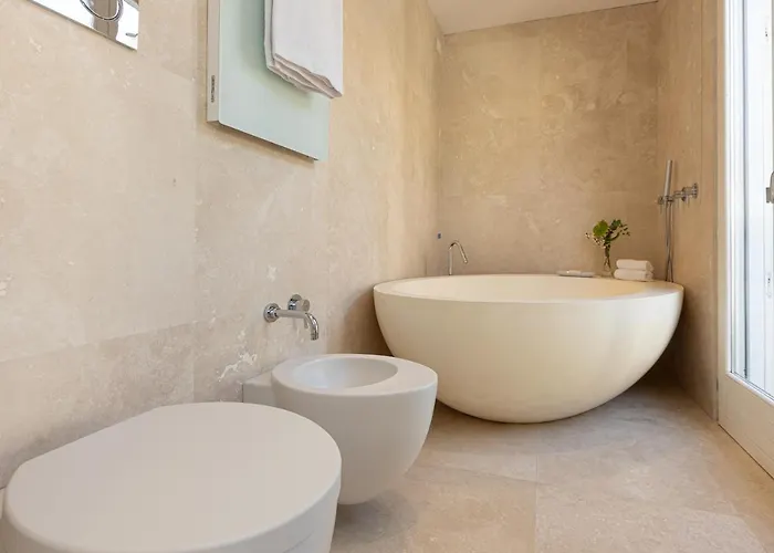 Amazing Piazza Venezia With Jacuzzi And Terrace Apartamento *