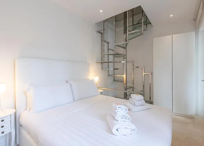 Amazing Piazza Venezia With Jacuzzi And Terrace Apartamento Roma